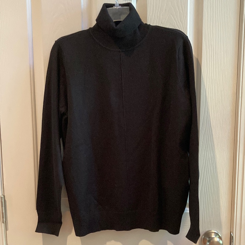 EUC Conrad C Black Turtleneck